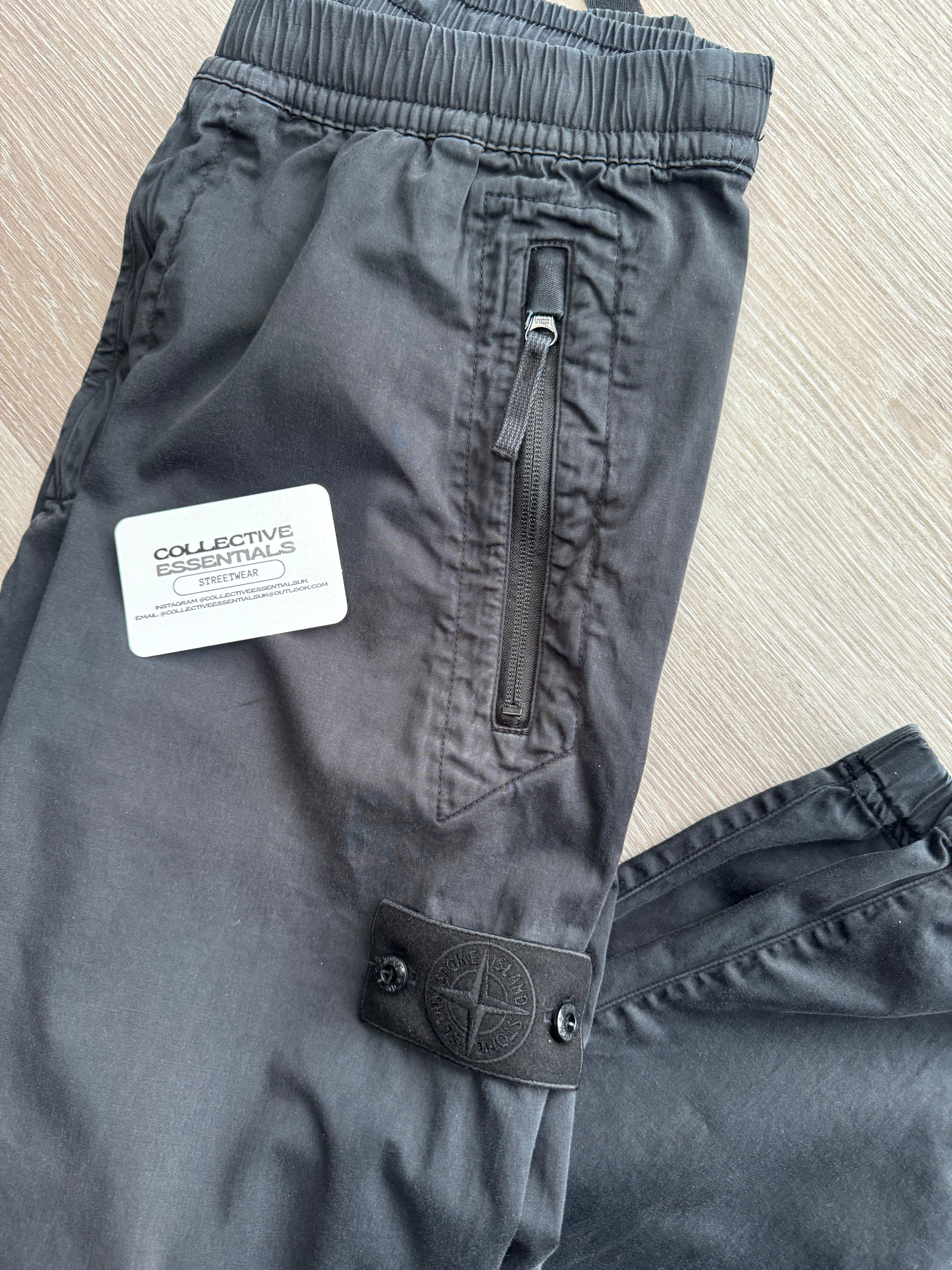 Stone Island Black Ghost Cargo Trousers (Navy)