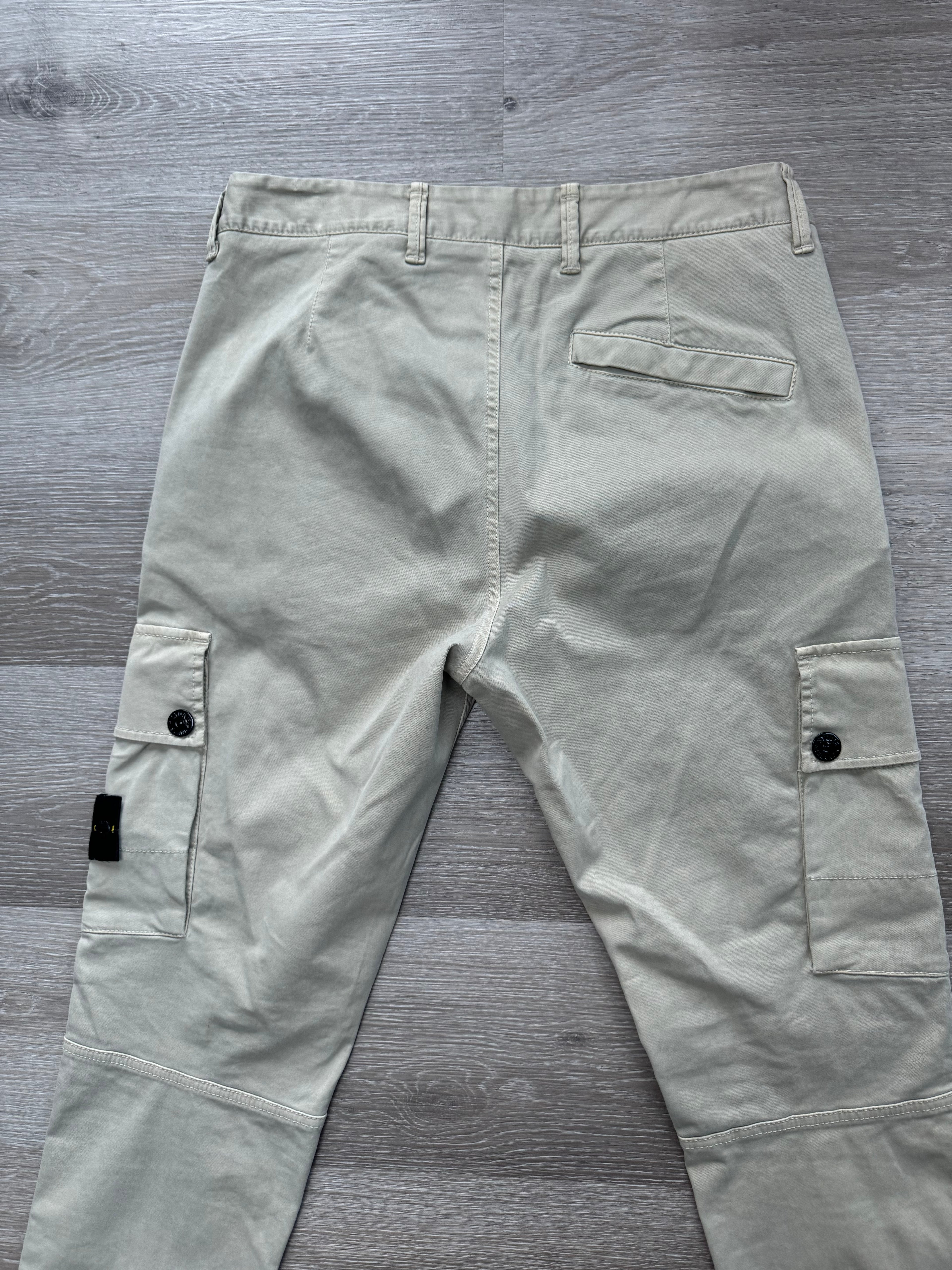 Stone Island Cargo Trousers - Cream