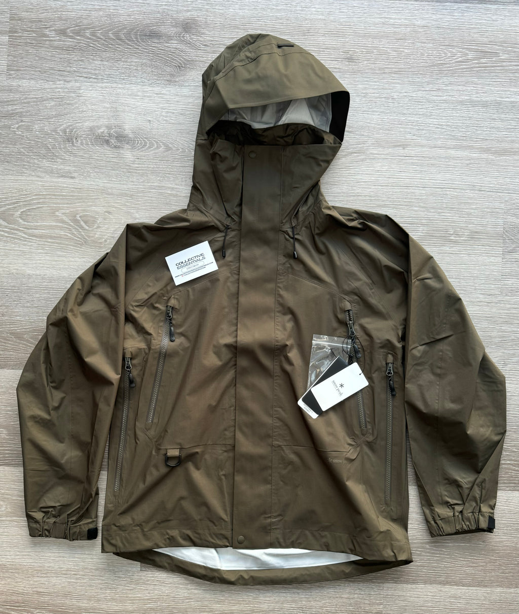 Snow Peak Khaki 2.5L Rain Jacket - Medium