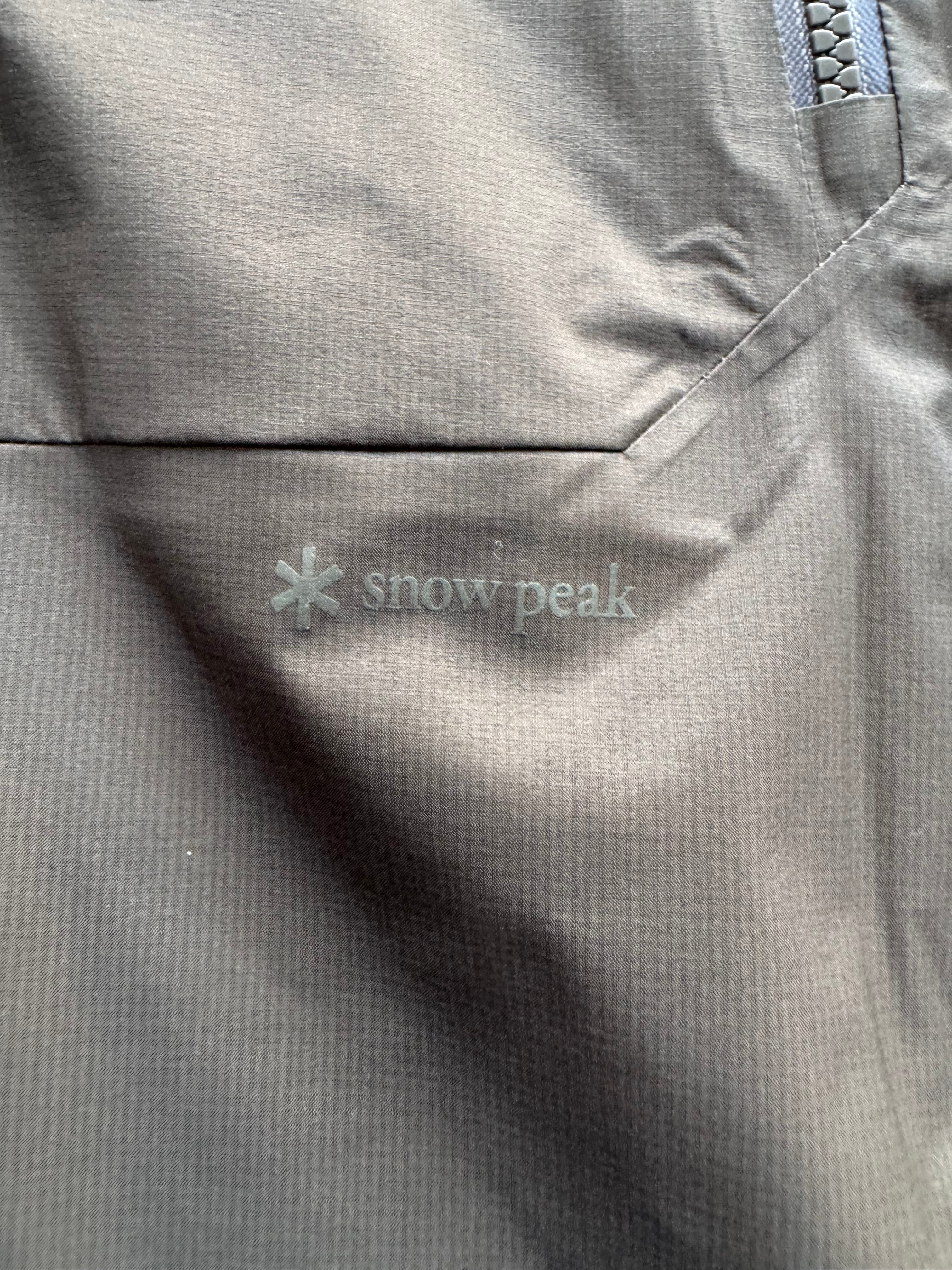 Snow Peak Khaki 2.5L Rain Jacket - Medium