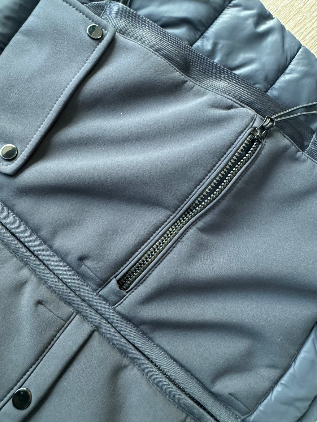 C.P. Company Navy Shell-R Down Gillet - Small