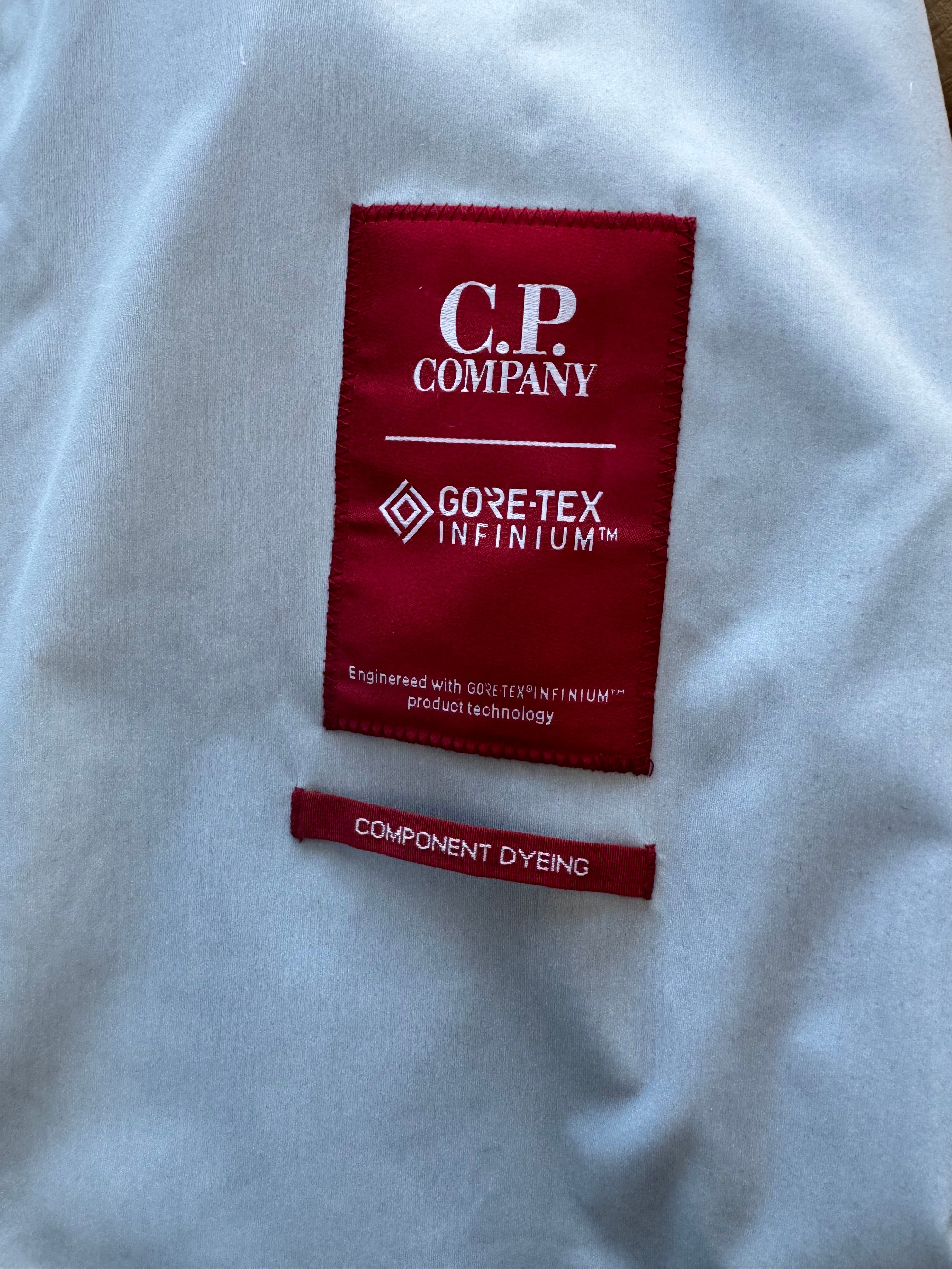 C.P. Company Gore-Tex Infinium Goggle Down 2 in 1 Fishtail Parka - XL