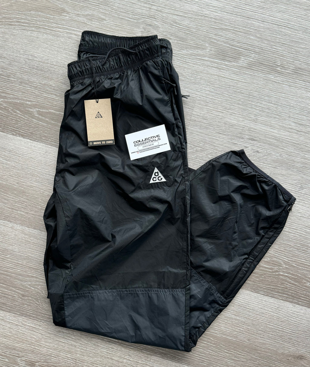 Nike ACG Cinder Cone Windshell Pants - Medium
