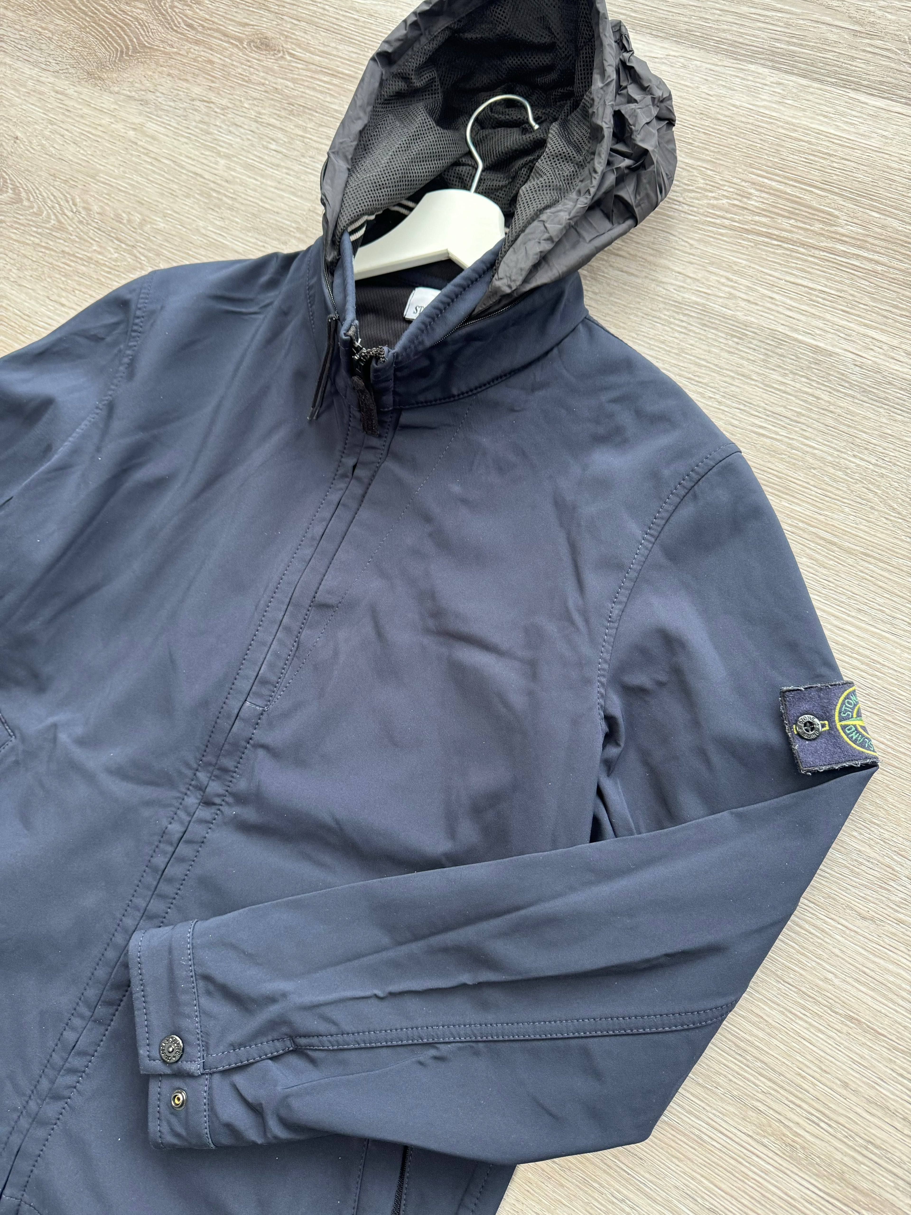 Stone Island Soft Shell - Large (Navy)