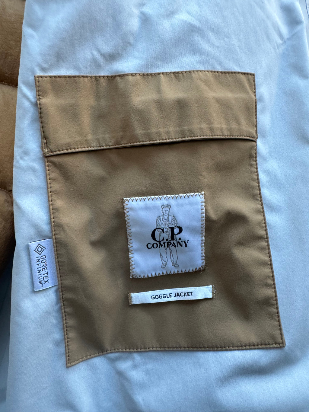 C.P. Company Gore-Tex Infinium Goggle Down 2 in 1 Fishtail Parka - XL