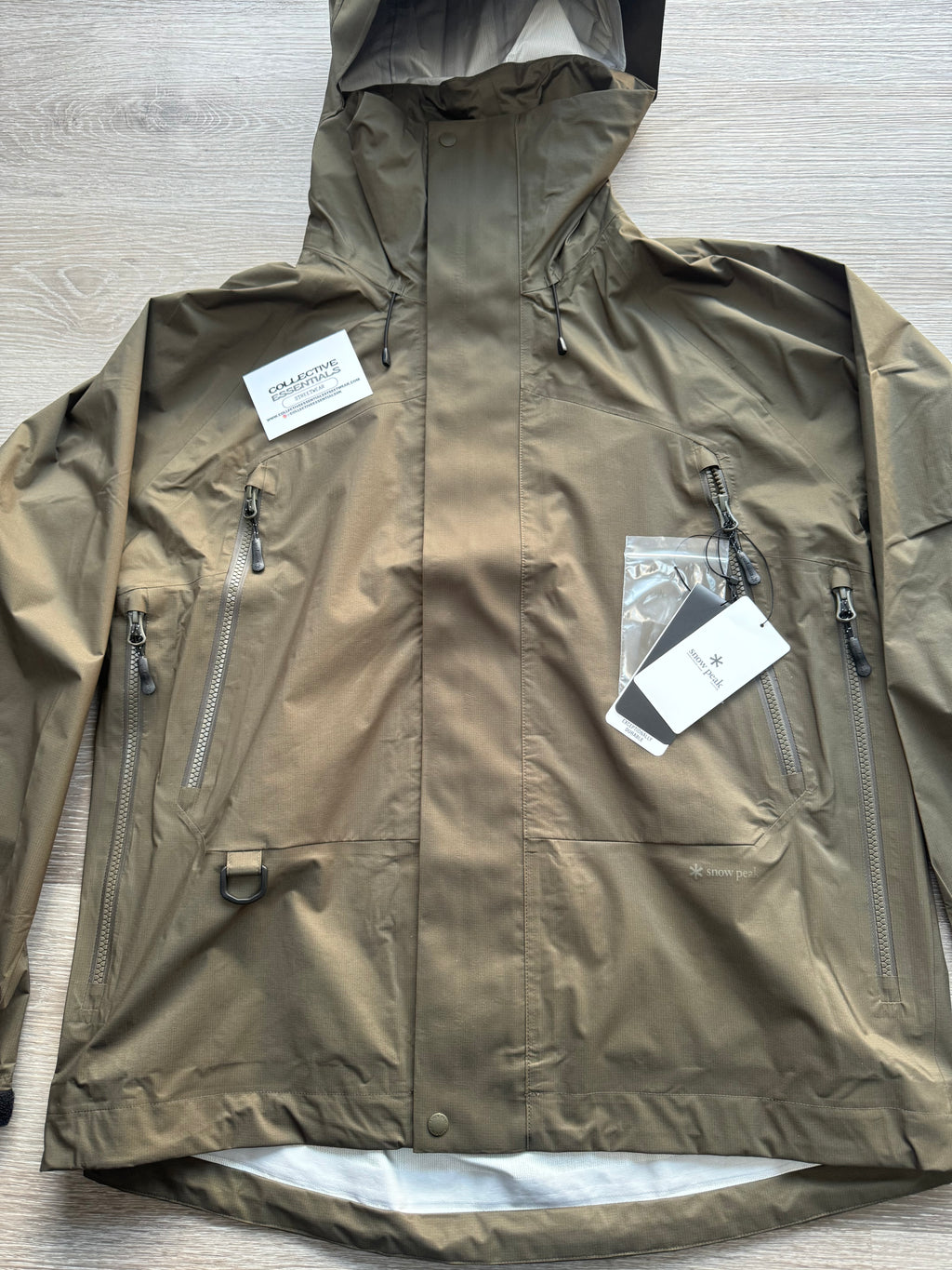 Snow Peak Khaki 2.5L Rain Jacket - Medium